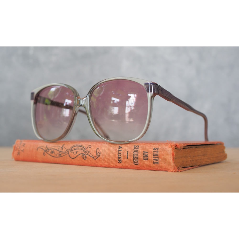 Vintage Oleg Cassini 1970s Sunglasses JACKIE Disco Retro Hong Kong Grandma Chic